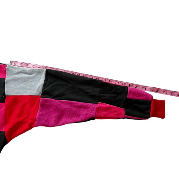 Blowout LA Vtg 90s Patchwork Colorblock Sweatshirt Pink Red Black Grey Unisex - Picture 12 of 12